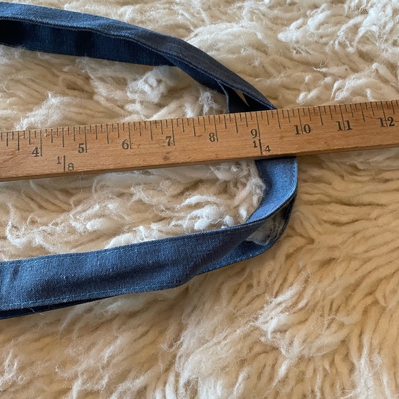 Sézane x Baziszt Blue Flower Tapestry Tote Bag - Picture 8 of 10